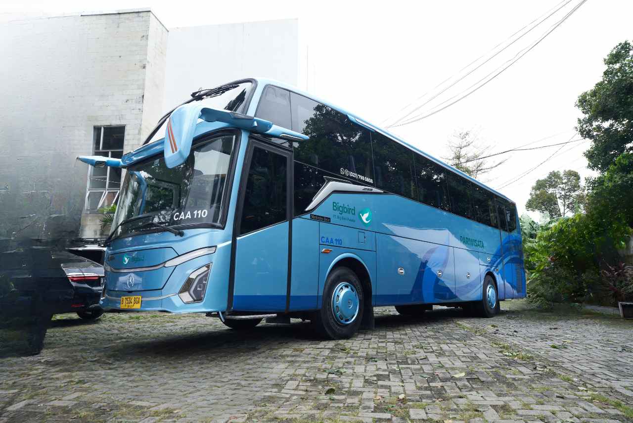 Sewa Bus untuk Wisata Religi