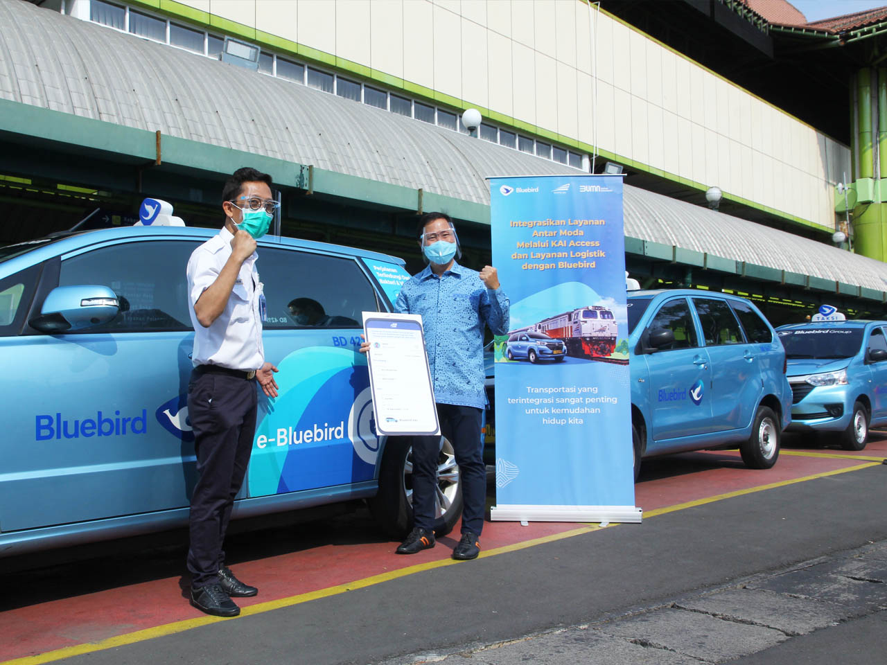 Layani Pelanggan Sampai ke Rumah, KAI Gandeng Bluebird